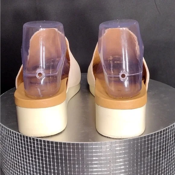 Lucky brand Elegant Cream Women's Slip-On Shoes size 8 pre owned Exellent - Picture 14 of 14